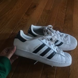 ADIDAS SUPERSTARS